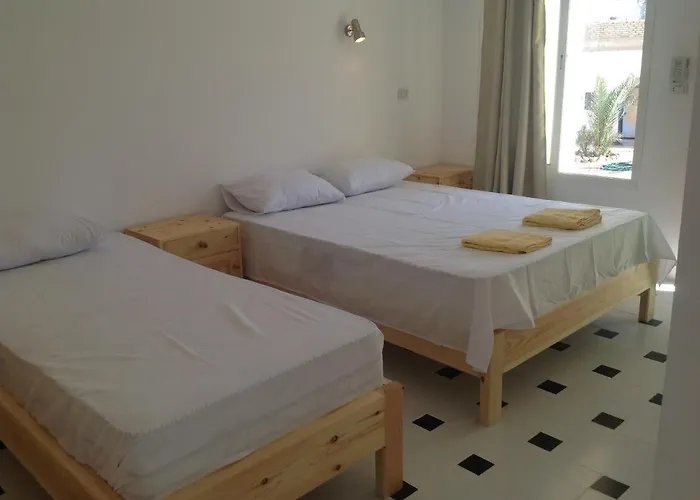 Ostello Marine Garden Camp