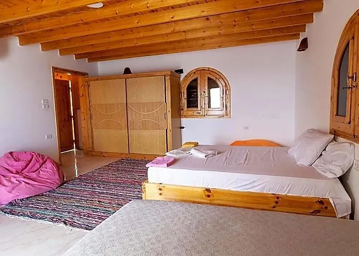 Ostello Marine Garden Camp